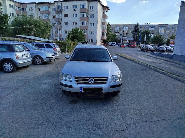 VOLKSWAGEN Passat 2003 — imagine 9