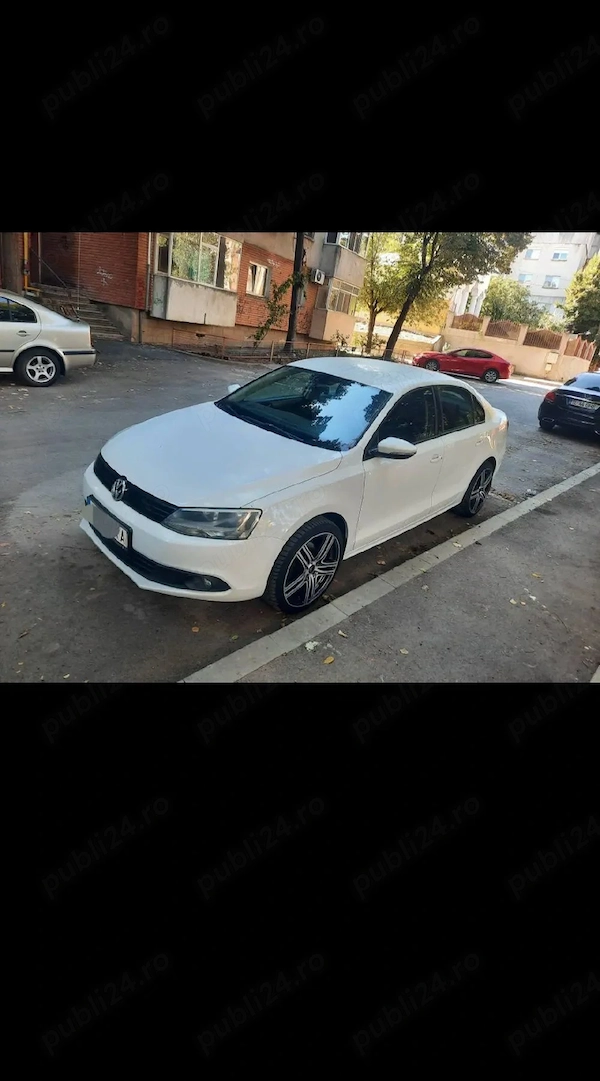 VOLKSWAGEN Jetta 2013 — imagine 4