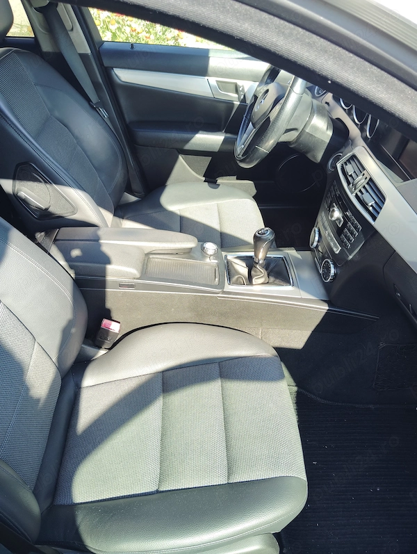 MERCEDES-BENZ C-Class 2012 — imagine 4