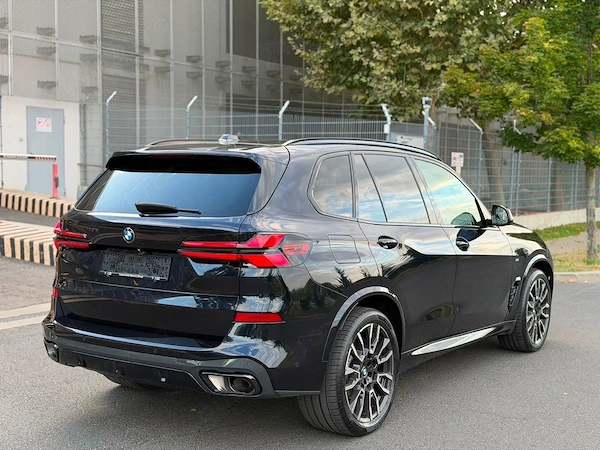 BMW X Series (Generic) 2025 — imagine 2