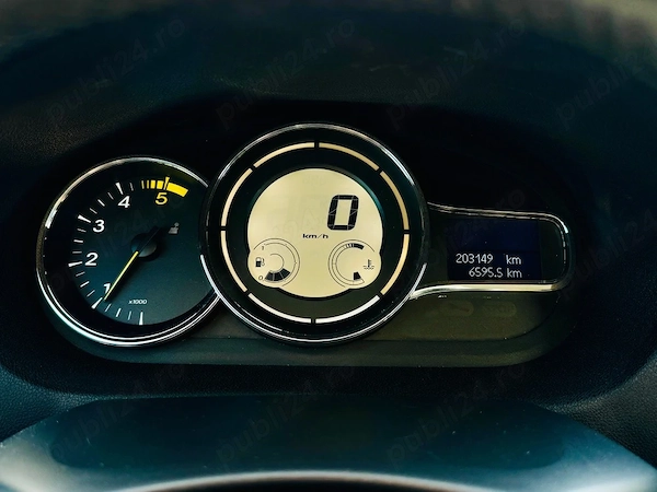 RENAULT Megane 2015 — imagine 9