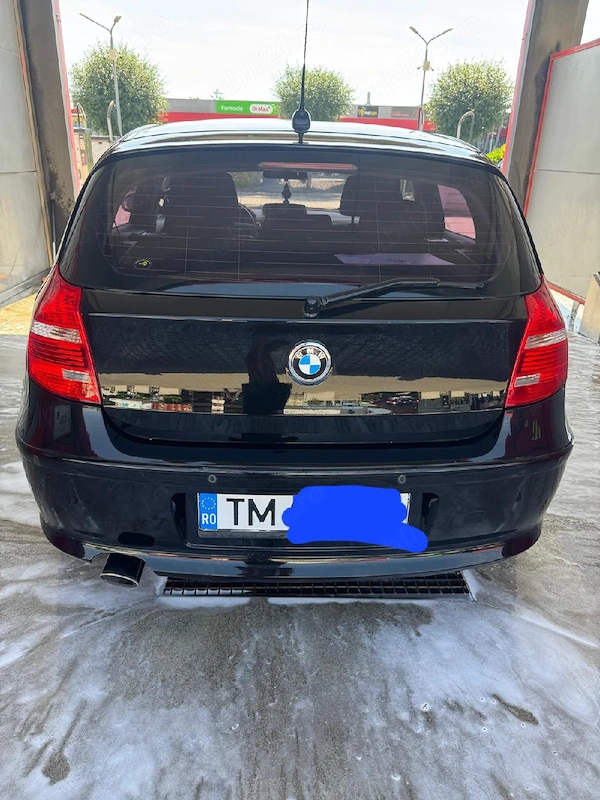 BMW 1 Series 2009 — imagine 3