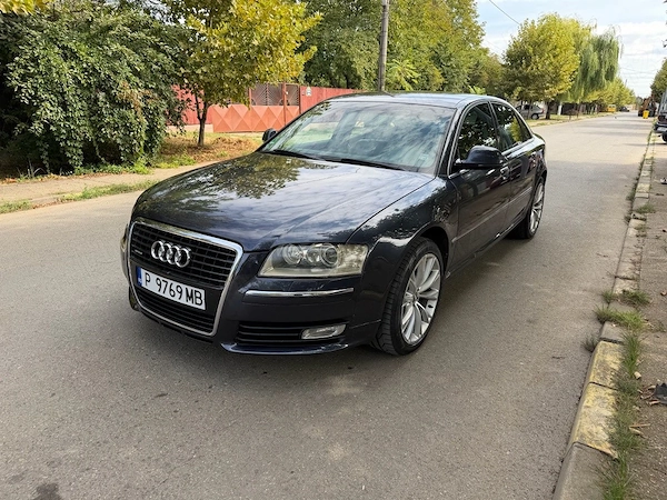 AUDI A8 2010 — imagine 2