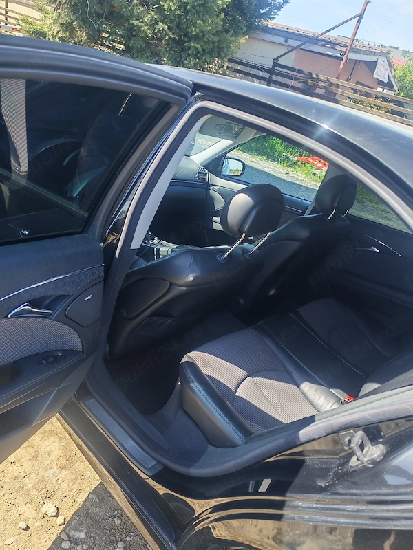 MERCEDES-BENZ E-Class 2004 — imagine 4