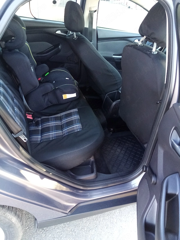 FORD Focus 2013 — imagine 4