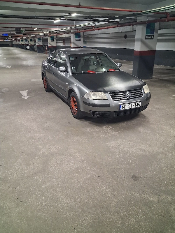 VOLKSWAGEN Up 2002 — imagine 3