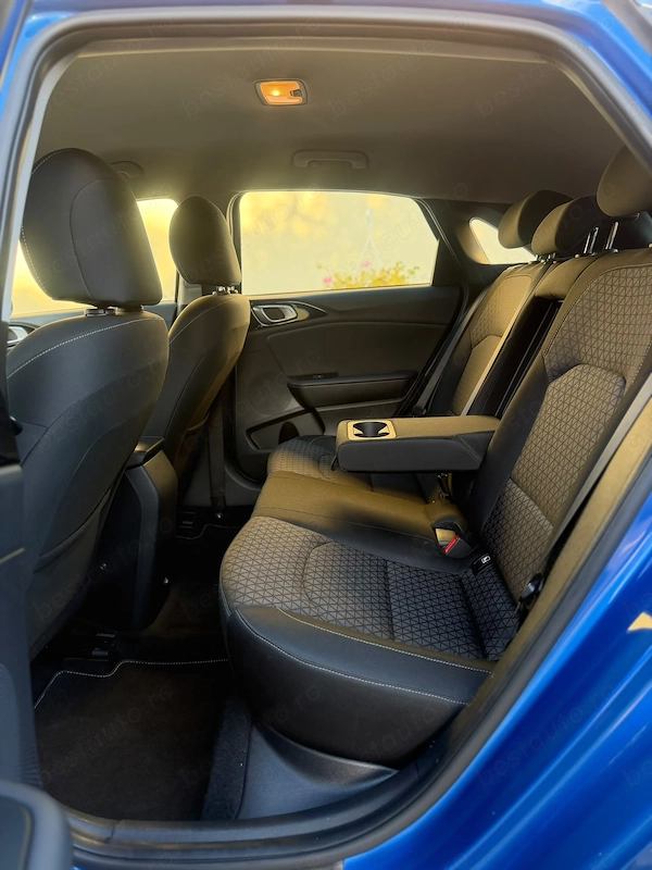 KIA Ceed 2020 — imagine 7
