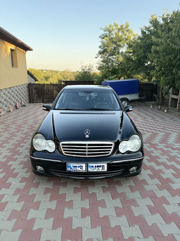 MERCEDES-BENZ E-Class 2004 — imagine 6