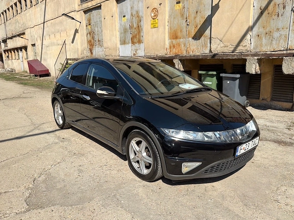 HONDA Civic 2008 — imagine 2