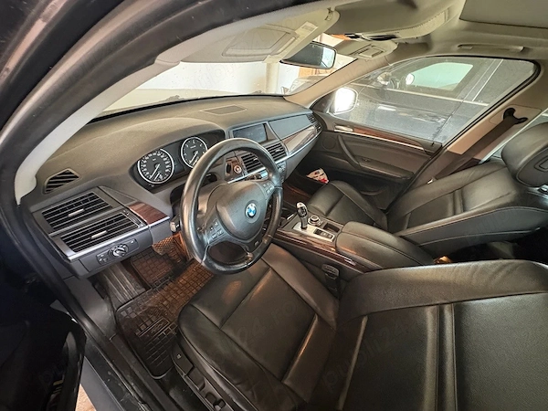 BMW X Series (Generic) 2010 — imagine 3