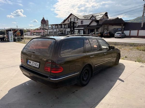 MERCEDES-BENZ E-Class 2001 — imagine 6