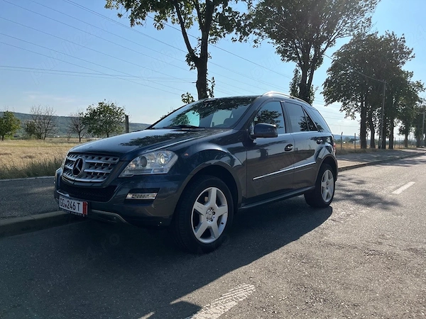 MERCEDES-BENZ 350 2011 — imagine 4