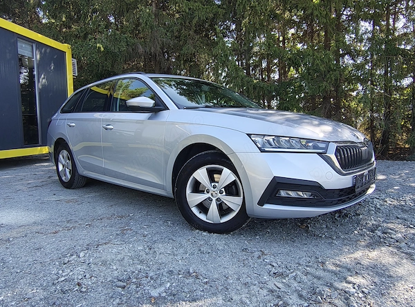 SKODA Octavia 2022 — imagine 9