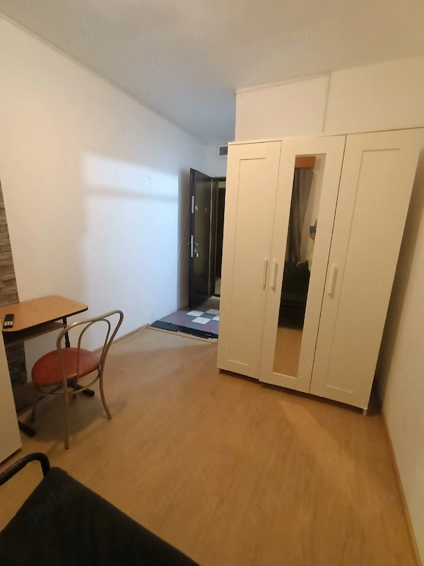 Chiar in Complexul Studențesc,15 mp, Libera,Etajul 1,De Vazut,160 E Fix — fotografia 3