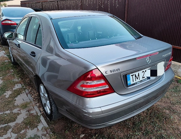 MERCEDES-BENZ C-Class 2005 — imagine 4