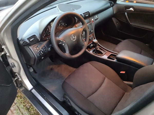 MERCEDES-BENZ C-Class 2005 — imagine 5