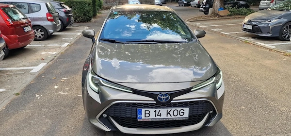TOYOTA Corolla 2019 — imagine 2