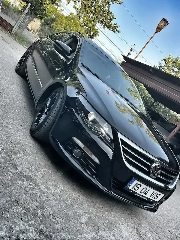 Volkswagen Passat CC 2.0 TDI 140 CP DSG 2009
