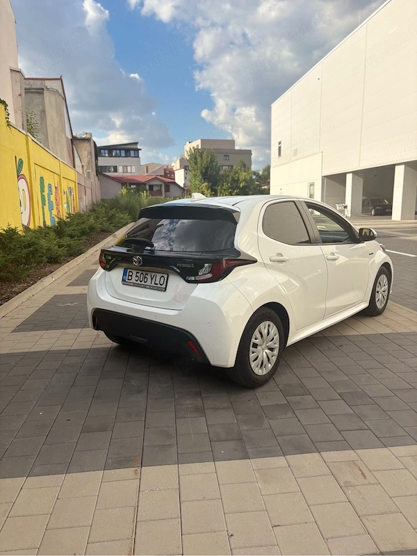 TOYOTA Yaris 2021 — imagine 3