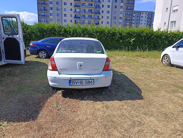 RENAULT Symbol 2008 — imagine 3