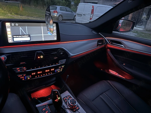 BMW 5 Series 2022 — imagine 8