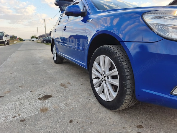SKODA Octavia 2010 — imagine 4