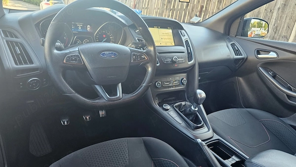FORD Focus 2017 — imagine 7