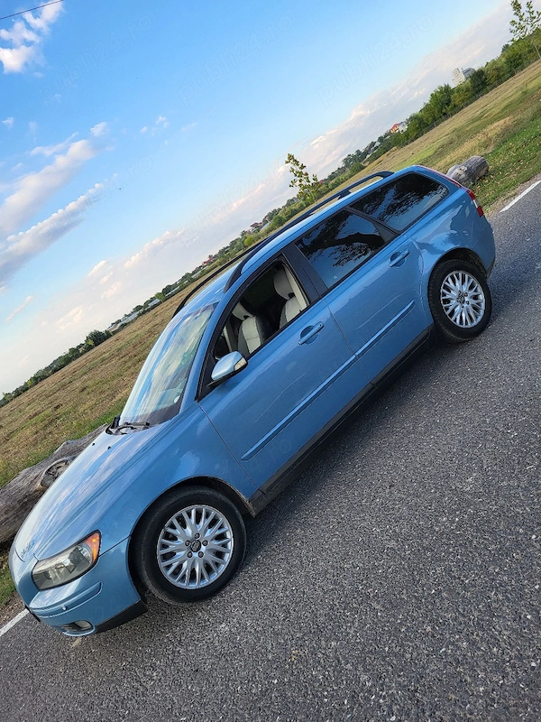 VOLVO V50 2005 — imagine 5