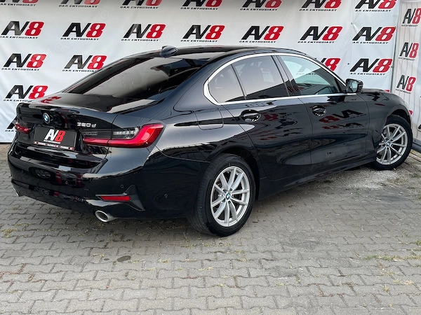 BMW 3 Series 2020 — imagine 4