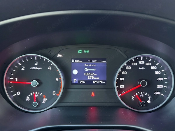 KIA Sportage 2021 — imagine 9