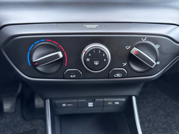 HYUNDAI i20 2021 — imagine 18