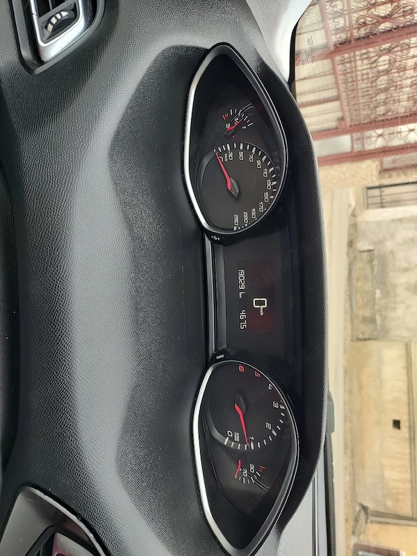 PEUGEOT 308 2014 — imagine 4