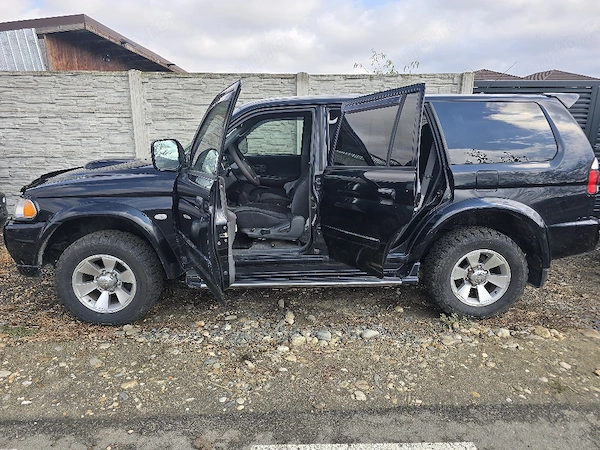 MITSUBISHI Pajero 2006 — imagine 2