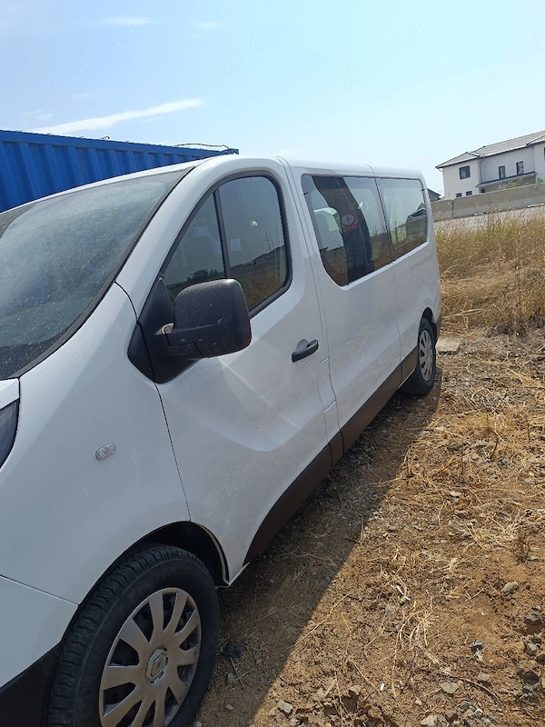 RENAULT Trafic 2017 — imagine 2
