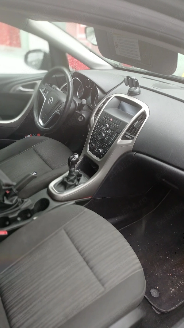 OPEL Astra 2012 — imagine 4