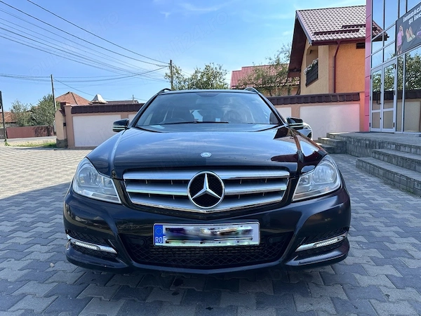 MERCEDES-BENZ C-Class 2012 — imagine 2