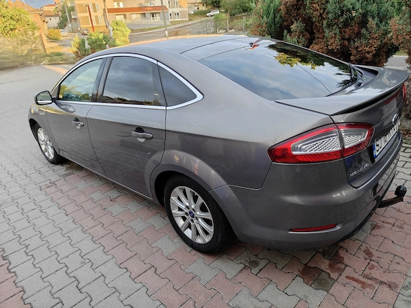 FORD Mondeo 2011 — imagine 8
