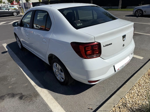 DACIA Logan 2018 — imagine 4