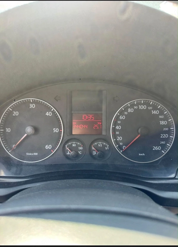 VOLKSWAGEN Golf 2004 — imagine 3