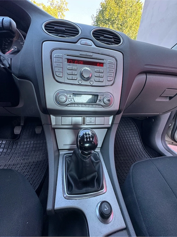 FORD Focus 2009 — imagine 4