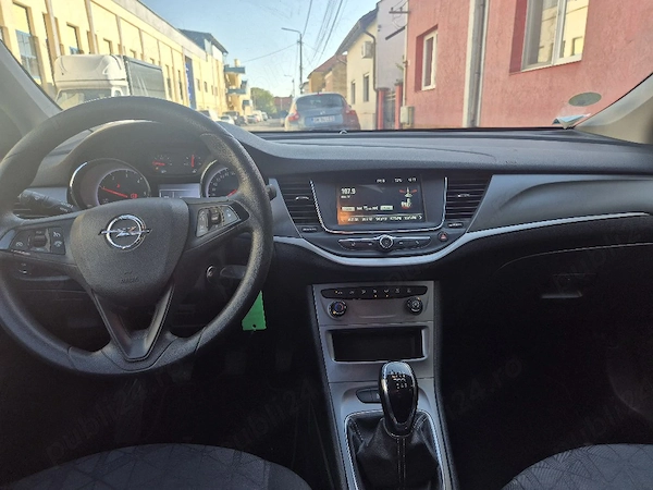 OPEL Astra 2019 — imagine 2