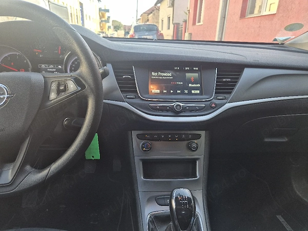 OPEL Astra 2019 — imagine 3
