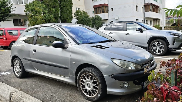 PEUGEOT 206 2002 — imagine 3
