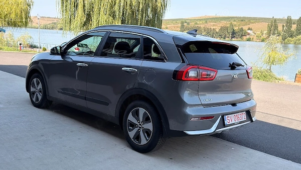 KIA Niro 2016 — imagine 5