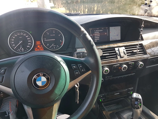 BMW 5 Series 2009 — imagine 5