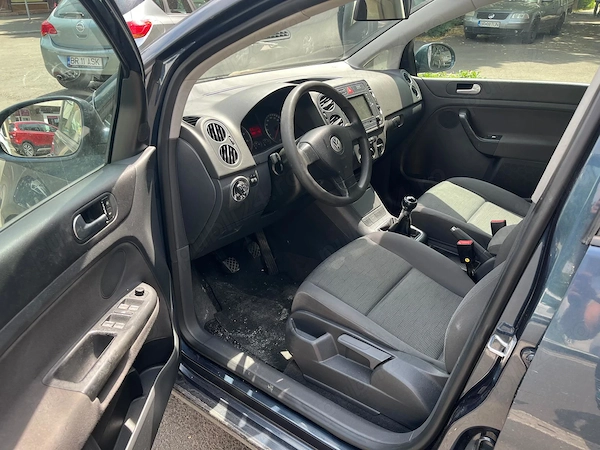 VOLKSWAGEN Golf 2006 — imagine 5