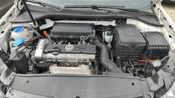 VOLKSWAGEN Golf 2010 — imagine 3