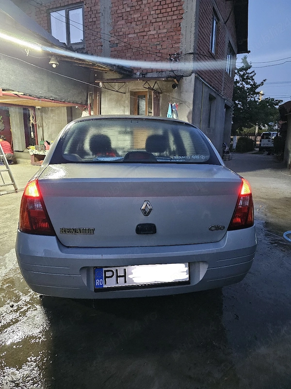 RENAULT Clio 2001 — imagine 2