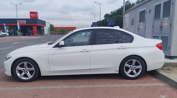 BMW 3 Series 2013 — imagine 5