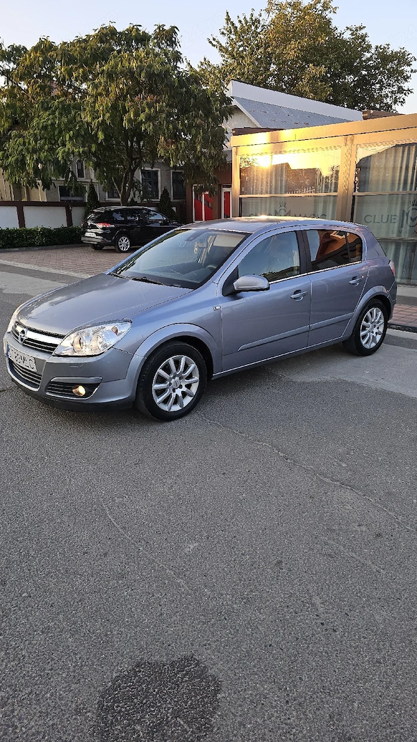 OPEL Astra 2006 — imagine 8